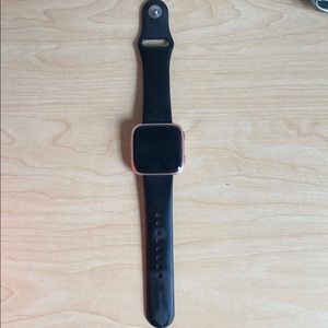 FITBIT VERSA